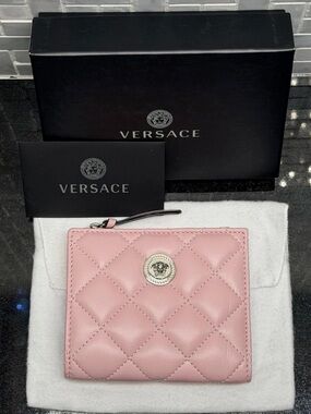Versace La Medusa Quilted Leather Wallet Dusty Pink NEW Card Holder Coin Zip